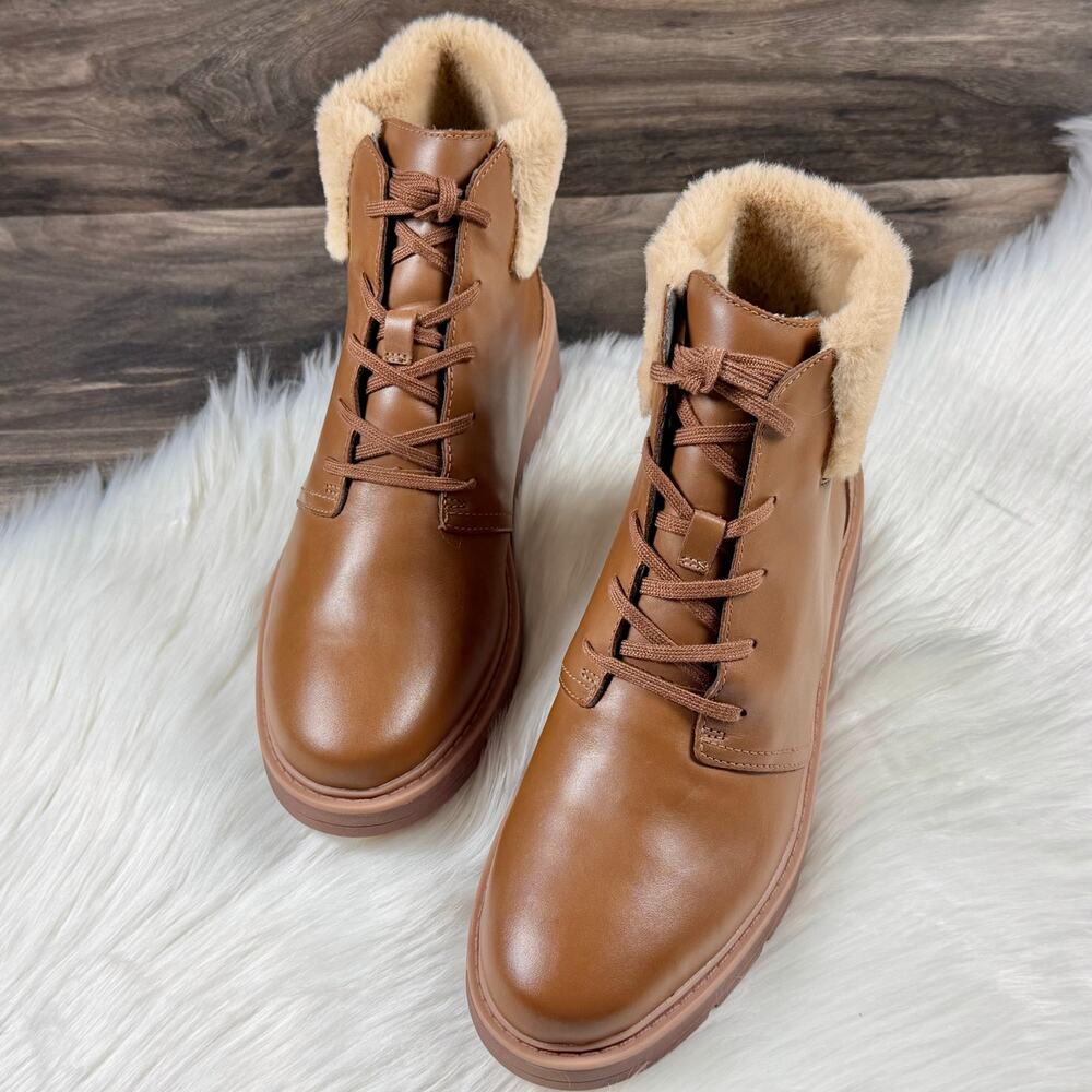 NEW Clarks Andie Mae 9M Leather Comfort Ankle Booties Tan Brown Faux Fur Cuff - Picture 5 of 12